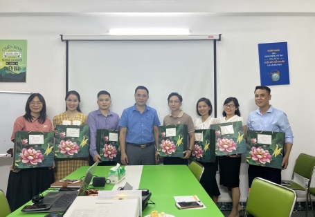 TVOne Việt Nam chúc mừng sinh nhật CBNV Quý III và trao tặng quà Trung thu 2022